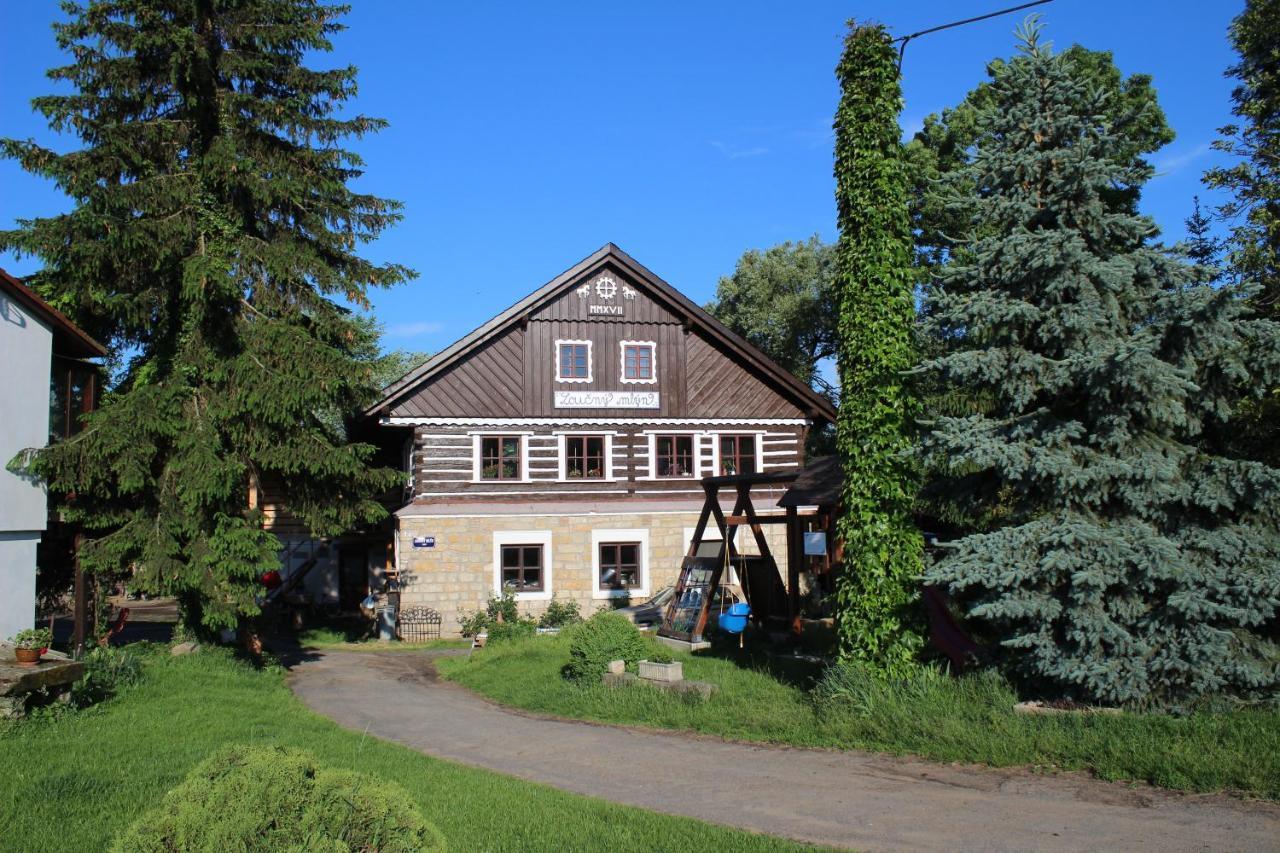Apartmany Loucny Mlyn Kněžmost Bagian luar foto